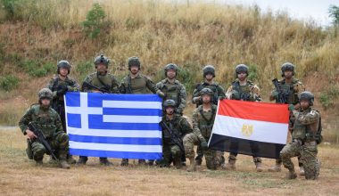 Υπεγράφη πρόγραμμα στρατιωτικής συνεργασίας Ελλάδας και Αιγύπτου
