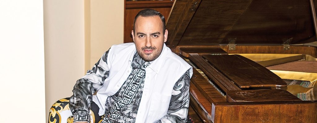 Συνεχίζεται η κόντρα μεταξύ Μ.Μαυρικίου και Super Κικής – «Αμφιβάλλει ότι είμαι ο πατέρας του παιδιού»