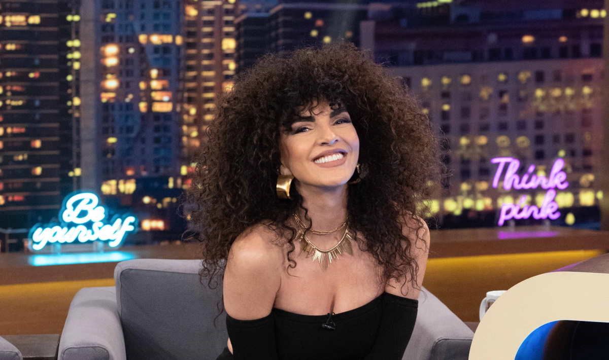 Μ.Σολωμού: Η νέα ανάρτησή της με αποκαλυπτικό μαύρο κορμάκι (φώτο)