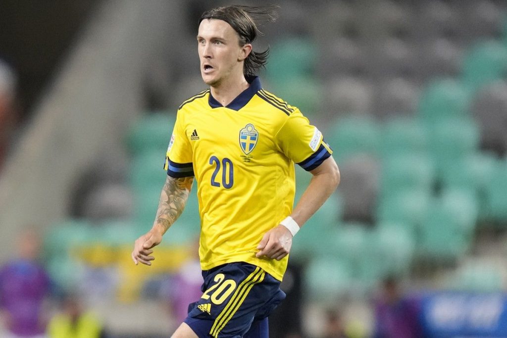 Σουηδία: Σε κώμα βρίσκεται ποδοσφαιριστής την εθνικής ομάδας – Κατέρρευσε την ώρα που βρισκόταν σπίτι του