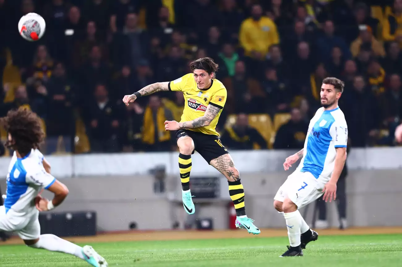 Θρίλερ στο OPAP Arena: Η ΑΕΚ πέτυχε νίκη «με τη ψυχή στο στόμα» με 4-2 ενώ βρέθηκε να χάνει 1-2! (upd)