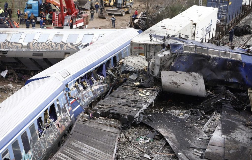 Τέμπη: Συγγενείς θύματος διεκδικούν αποζημίωση ύψους 1 εκατ. ευρώ από την Hellenic Train