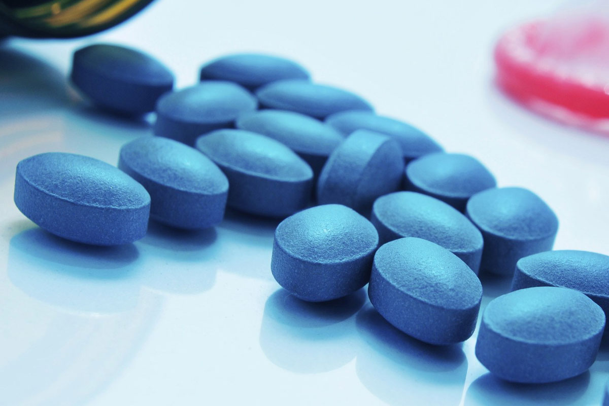 Ο ΕΟΦ προειδοποιεί για επικίνδυνα σκευάσματα που περιέχουν ουσίες για τη στυτική δυσλειτουργία – Δείτε ποια αφορά