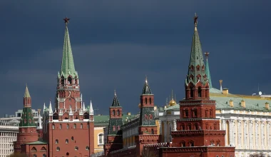 Κρεμλίνο: Προειδοποιεί το Λονδίνο για τη χρήση βρετανικών όπλων εναντίον ρωσικού εδάφους
