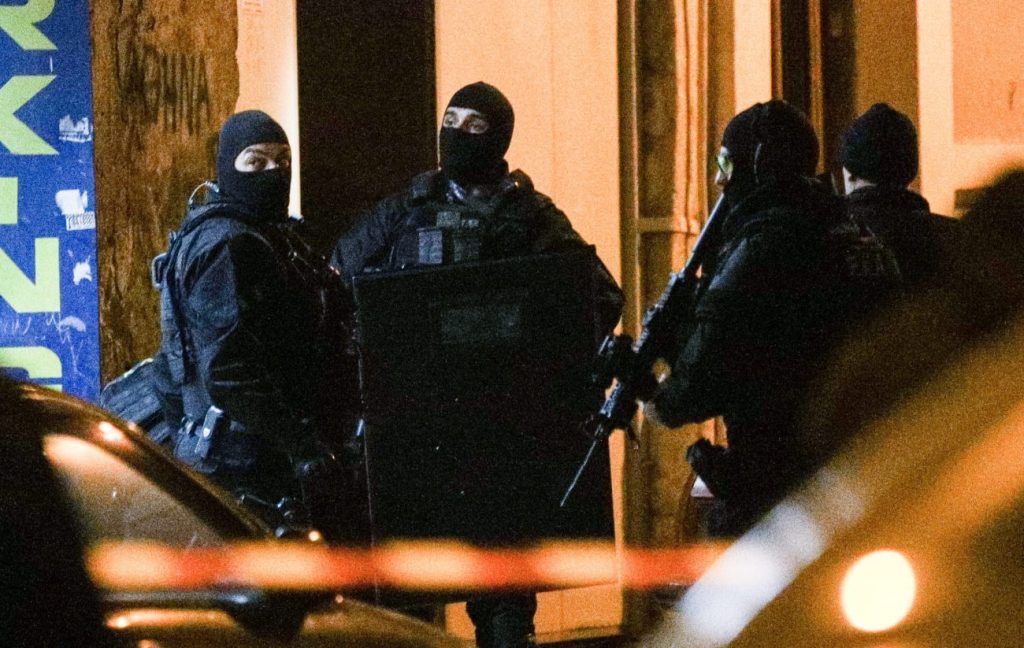 Στα «χέρια» της ΕΛ.ΑΣ. εγκληματική οργάνωση από τη Σερβία που εκτελούσε συμβόλαια θανάτου