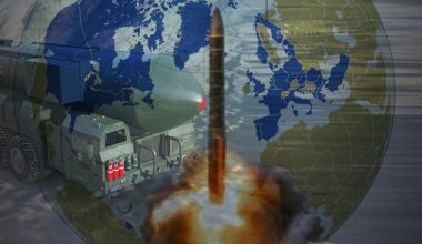 Διηπειρωτικό πύραυλο  RS-24 Yars εκτόξευσε η Ρωσία: Ευθύ μήνυμα σε ΝΑΤΟ να μην εμπλακεί με στρατεύματα στην Ουκρανία