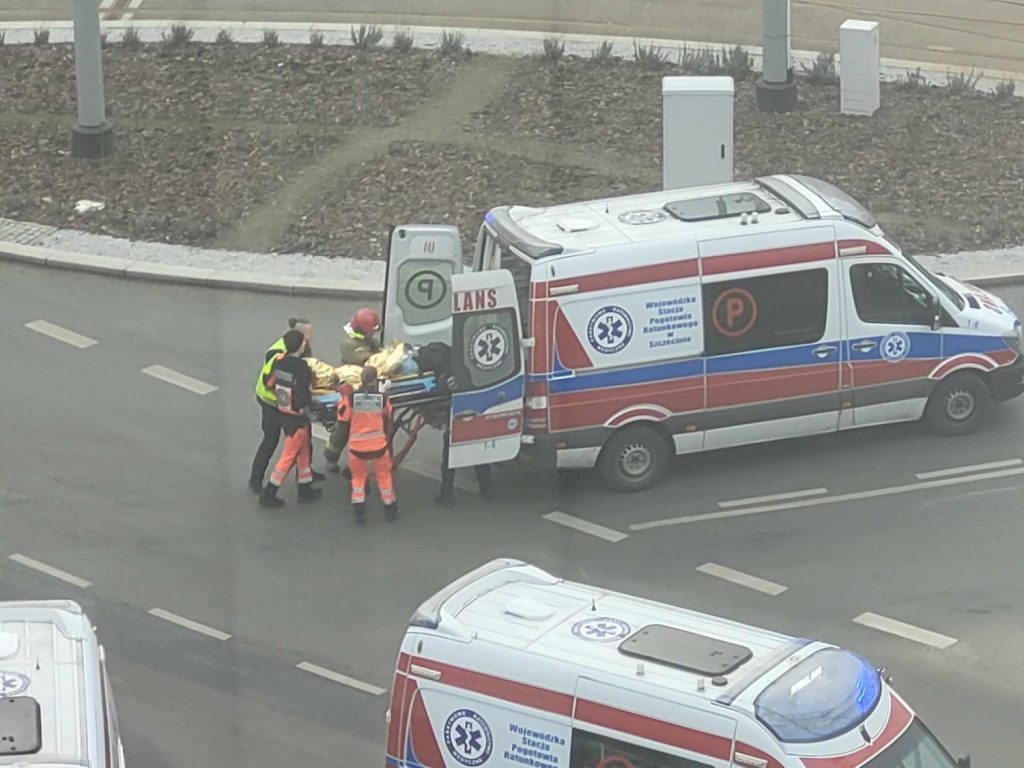 Πολωνία: Αυτοκίνητο έπεσε πάνω σε πεζούς με τουλάχιστον 17 τραυματίες (βίντεο)