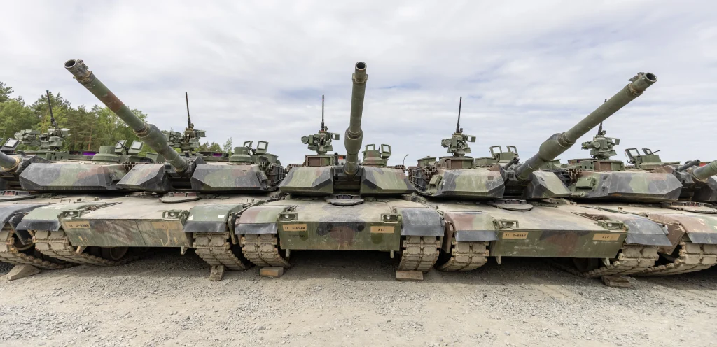 Το νεό ρωσικό drone Piranha κατέστρεψε το αμερικανικό άρμα μάχης M1A1 Abrams στην Ουκρανία