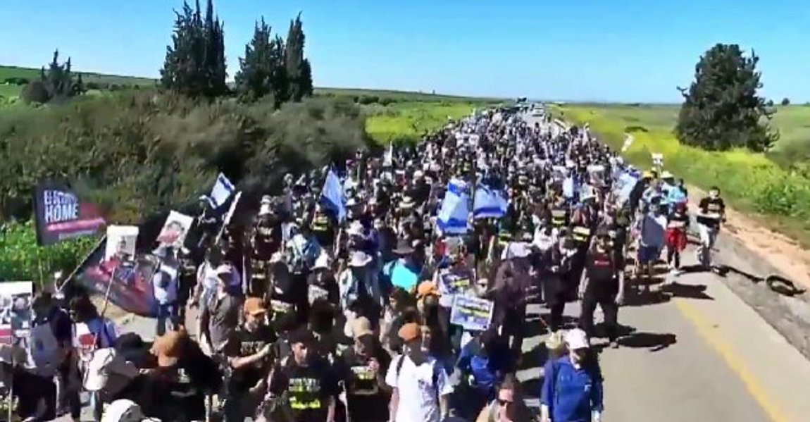 Στους δρόμους και πάλι οι συγγενείς ισραηλινών ομήρων – Πορεία προς την Ιερουσαλήμ (βίντεο)