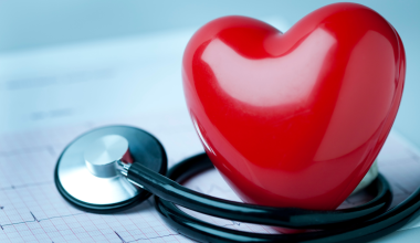 Καρδιακή αμυλοείδωση: Αυτά είναι τα συμπτώματα που δεν πρέπει να αγνοήσετε 