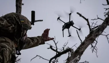 Χτύπημα με drone στην Αγ.Πετρούπολη: «Πως έφτασε από την Ουκρανία; – Μήπως εκτοξεύτηκε από χώρα της Βαλτικής;»