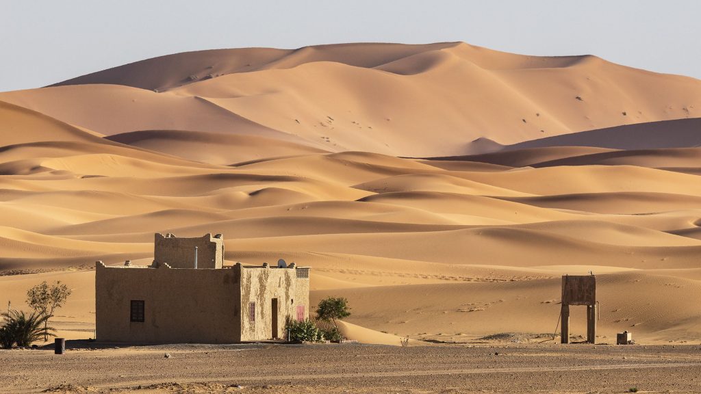 Μαρόκο: Ειδικοί εξηγούν τα μυστήρια του γιγάντιου κινούμενου αστρικού αμμόλοφου