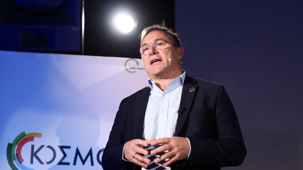 «Κόσμος»: Αυτά είναι τα 30 μέλη του Πολιτικού Συμβουλίου – Γραμματέας ο Πέτρος Κόκκαλης