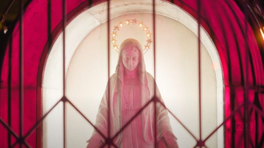 «Αδέσποτα Κορμιά»: Το βλάσφημο ντοκιμαντέρ της Ε.Ψύκου και η τεράστια κρατική χρηματοδότηση