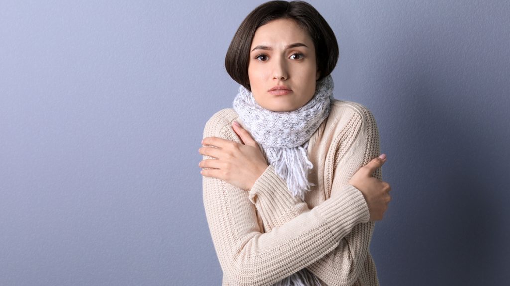 Για ποιο λόγο νιώθετε ότι κρυώνετε όλη την ώρα