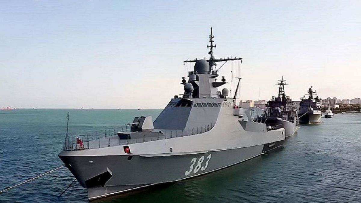 Ουκρανία: «Επτά νεκροί και έξι τραυματίες από τη βύθιση του “Sergey Kotov” στη Μαύρη Θάλασσα»