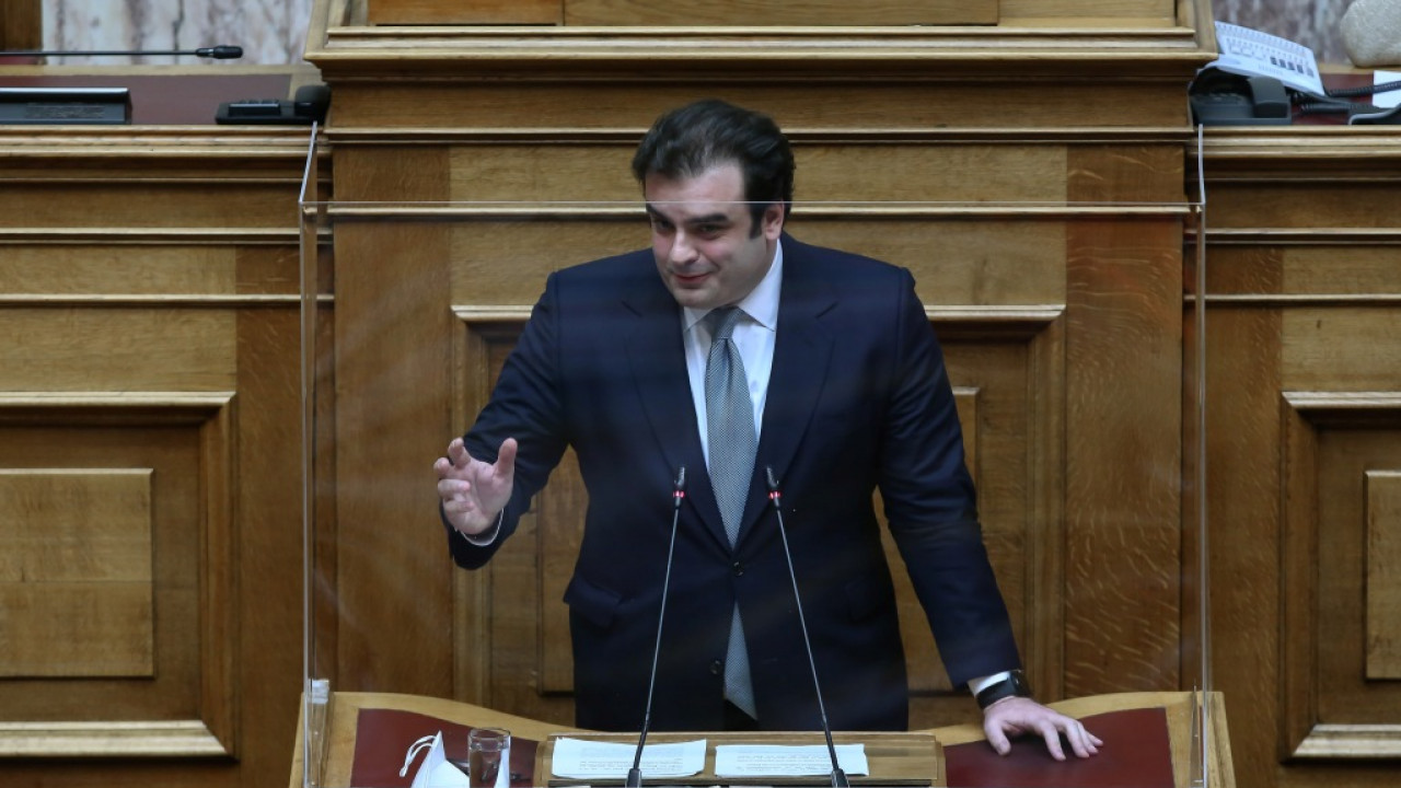 Νόμος τα μη κρατικά Πανεπιστήμια: Η πρώτη σοβαρή μεταρρύθμιση μετά από μισό αιώνα Μεταπολίτευσης πέρασε με 159 ψήφους