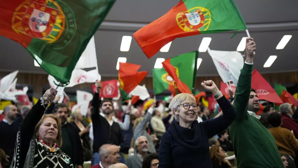 Εκλογές στην Πορτογαλία: Άνοδο της δεξιάς δείχνουν τα exit polls – Προηγείται η Δημοκρατική Συμμαχία