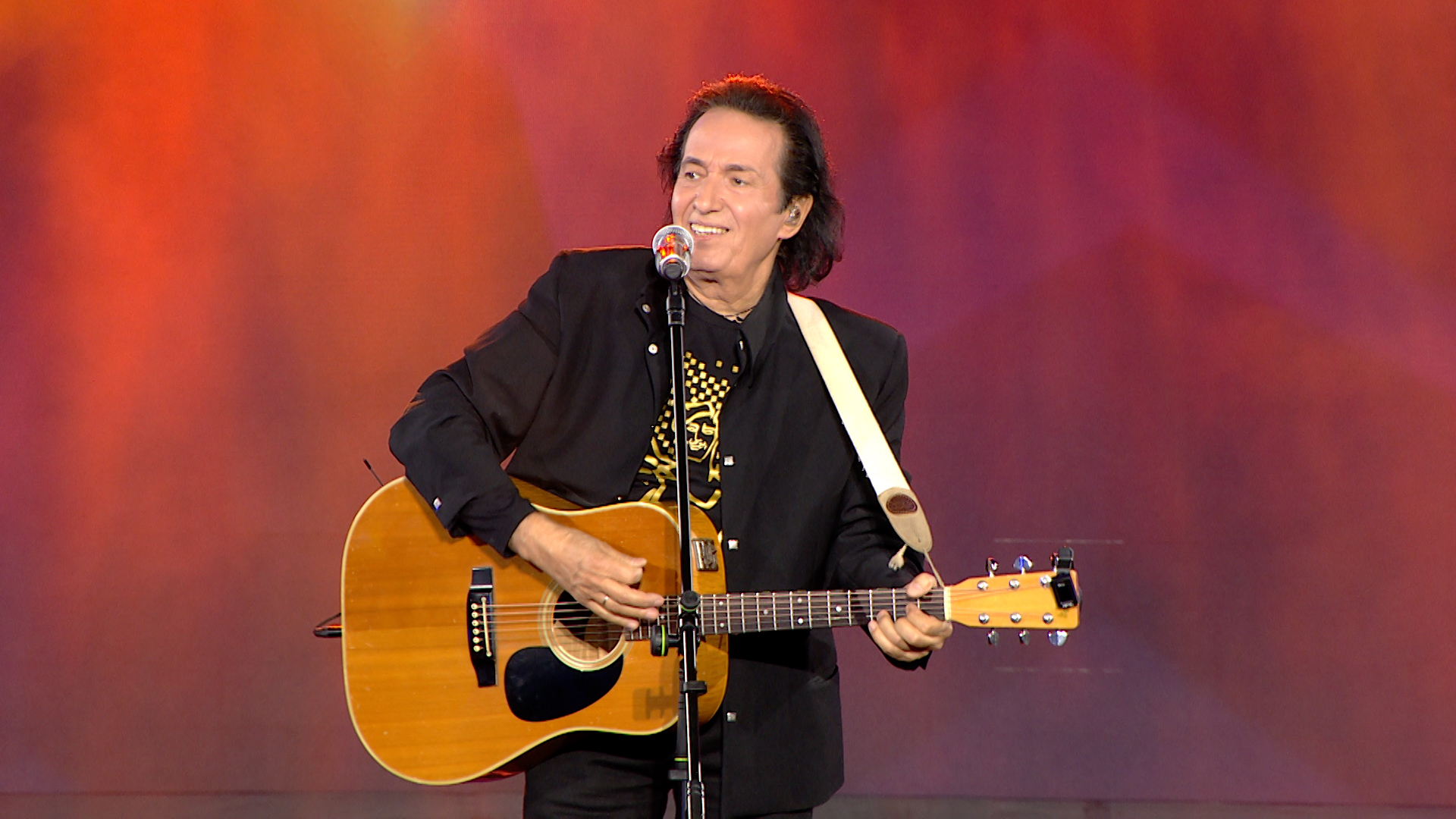 Πασχάλης: «Τη δεκαετία του 1970 ήμουν ο… Σ.Ρουβάς της εποχής – Μου έσκιζαν τα ρούχα και μου τραβούσαν τα μαλλιά»