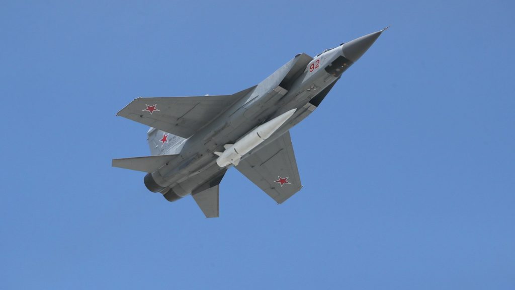 Βίντεο από την απογείωση ρωσικού MiG-31K με πύραυλο Kinzhal