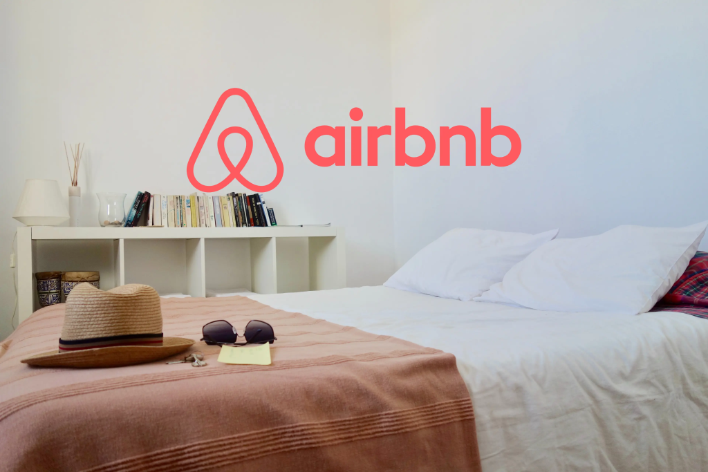 Η Airbnb απαγορεύει τις κάμερες ασφαλείας στο εσωτερικό των καταλυμάτων – Που θα εξακολουθήσουν να επιτρέπονται