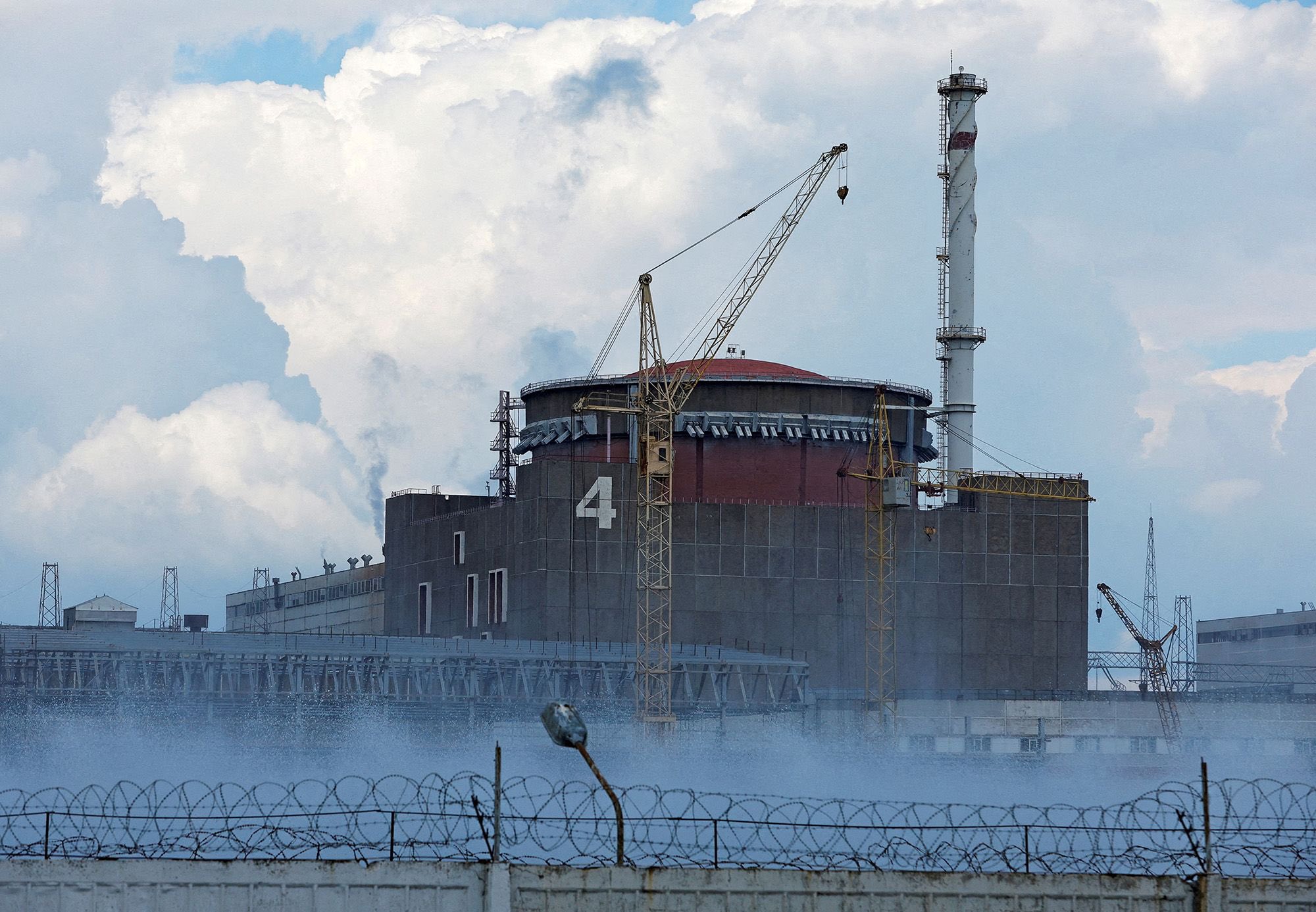 Ρωσία: «Η Ουκρανία βομβάρδισε τον πυρηνικό σταθμό στην Ζαπορίζια»