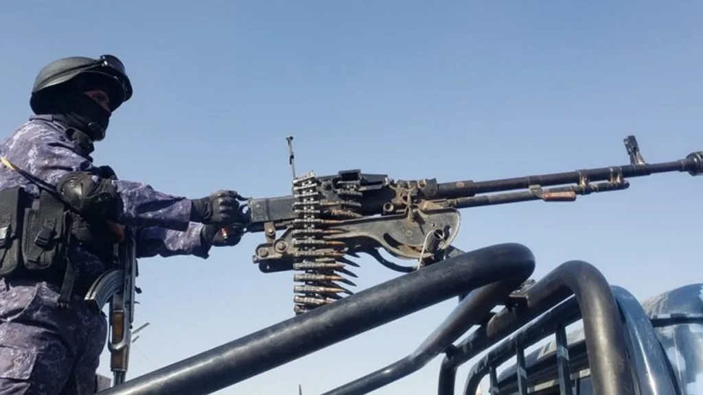 ΗΠΑ: Οι Χούθι εκτόξευσαν βαλλιστικό πύραυλο κατά πλοίων επιφανείας στον Κόλπο του Άντεν