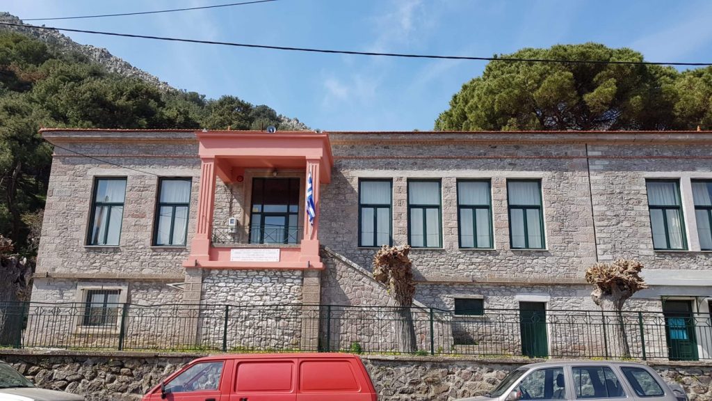 Λέσβος: Κλειστό από τις 6 Μαρτίου το δημοτικό σχολείο Άγρας – Τρύπησε η δεξαμενή πετρελαίου