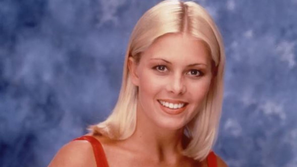 Ηθοποιός του Baywatch πάσχει από μια σπάνια μορφή καρκίνου του μαστού (βίντεο)