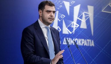 Κυβερνητικά στελέχη για Σ.Κασσελάκη: Οι οικονομολόγοι πρέπει να απομακρύνονται από τις τηλεοράσεις όταν μιλάει