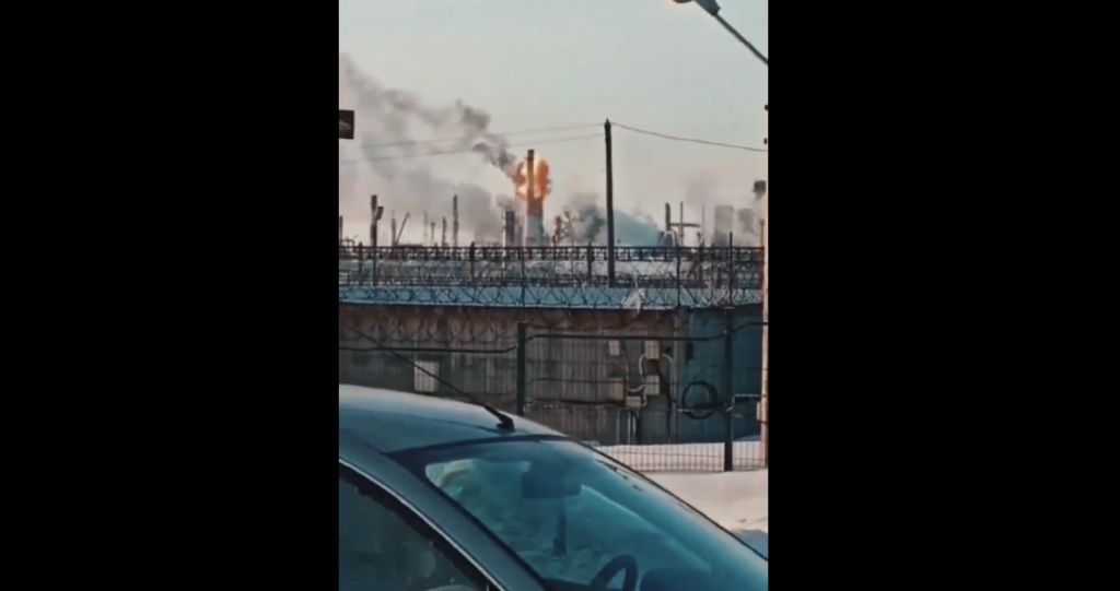 Ρωσία: Ζημιές σε διυλιστήριο πετρελαίου από ουκρανικά drones στην περιφέρεια Καλούγκα (βίντεο)