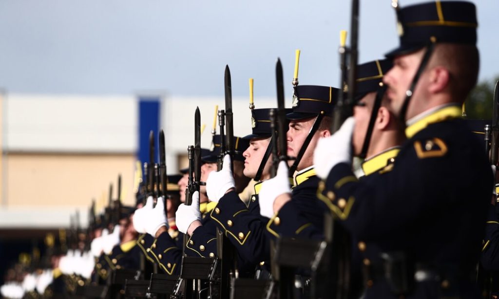 6η καλύτερη στο κόσμο η Στρατιωτική Σχολή Ευελπίδων