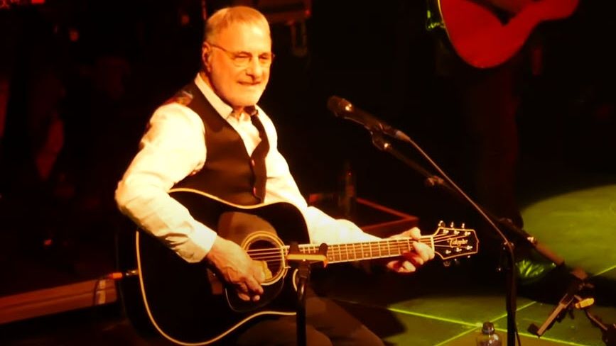 «Έφυγε» από τη ζωή σε ηλικία 73 ετών ο τραγουδιστής των Cockney Rebel Στιβ Χάρλεϊ