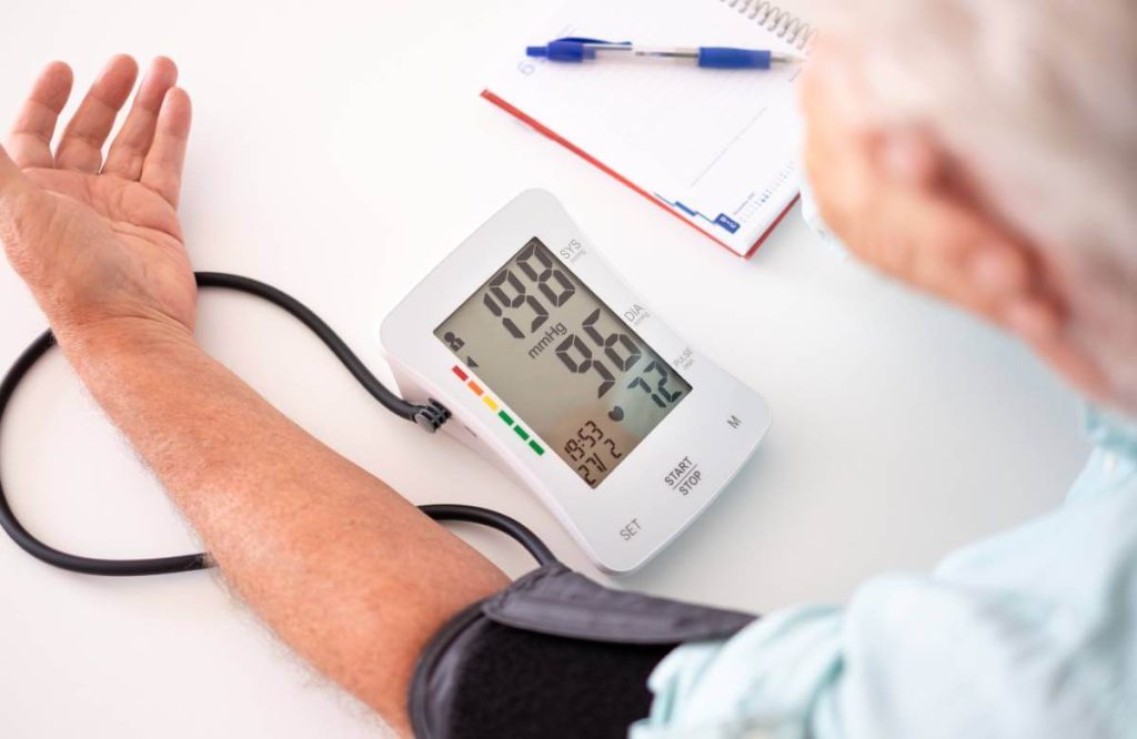 Δείτε τι πρέπει να κάνετε για να «ρίξετε» τη «μικρή» σας αρτηριακή πίεση