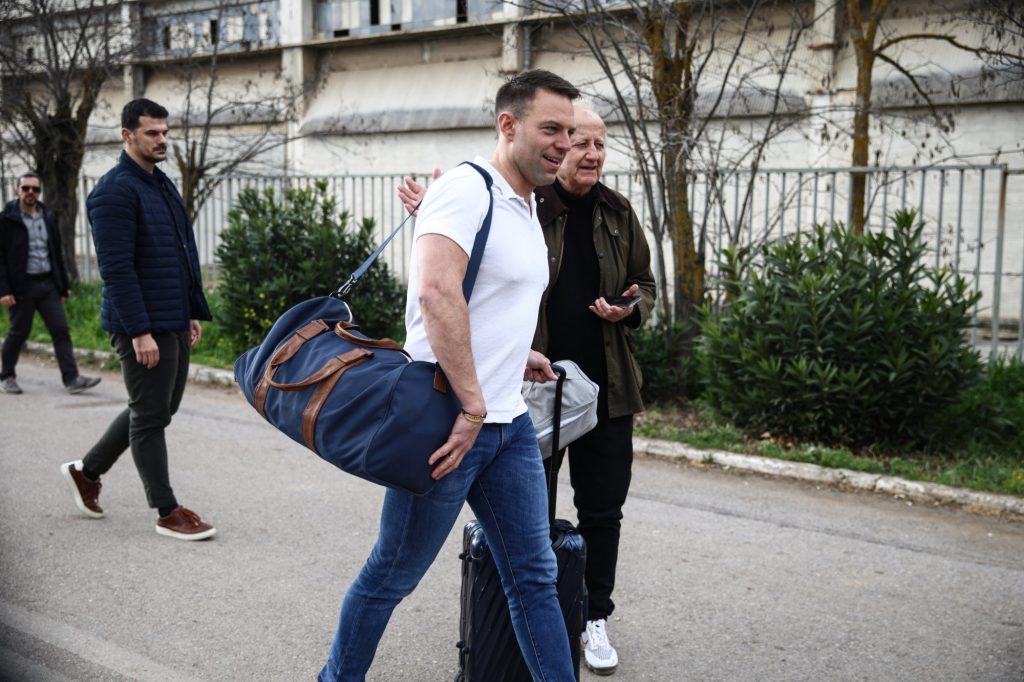 Σ.Κασσελάκης από Θήβα: «Να αλλάξει όνομα η “Καλλιόπη” και να λέγεται “Κούλης”»