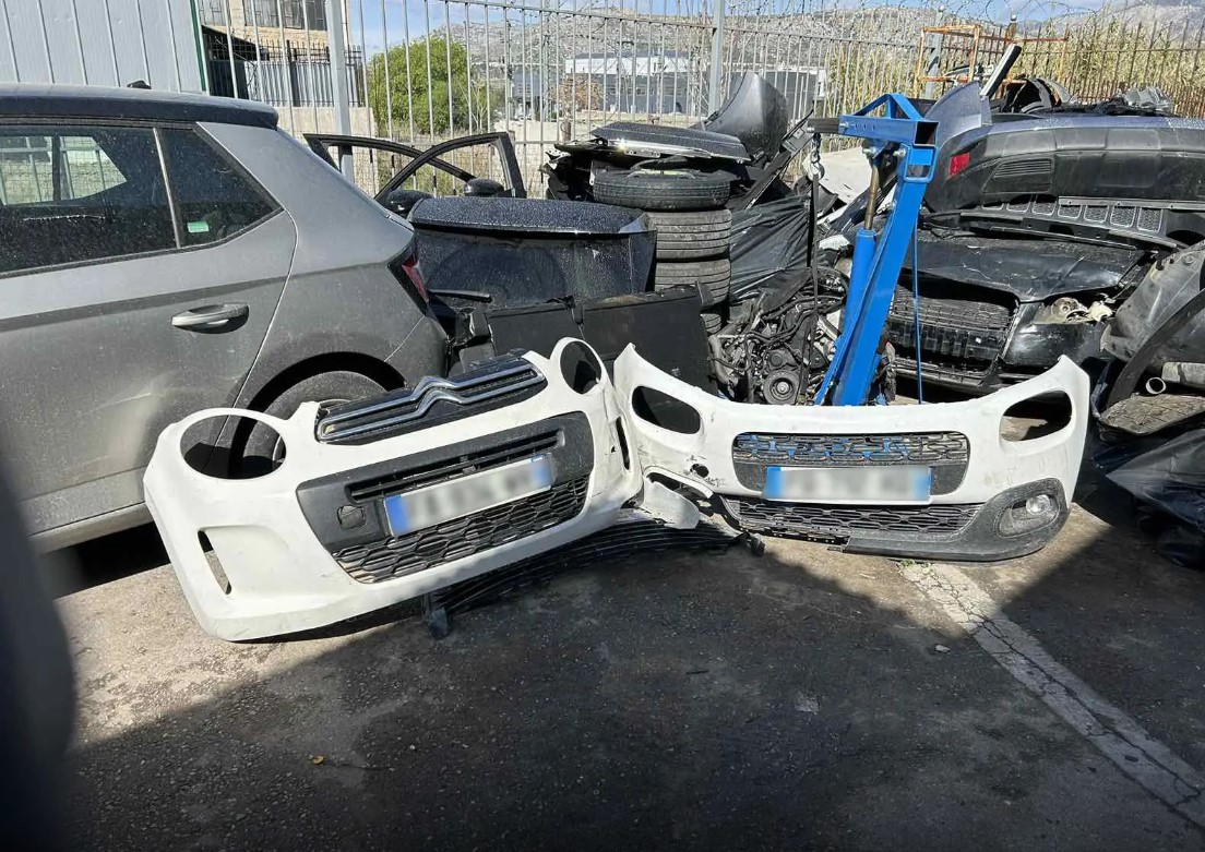 Οι αποκαλυπτικές συνομιλίες της σπείρας που έκλεβε ΙΧ και μηχανές στην Αττική – «Είναι αυτοκίνητο πολυτελείας, τέλος»