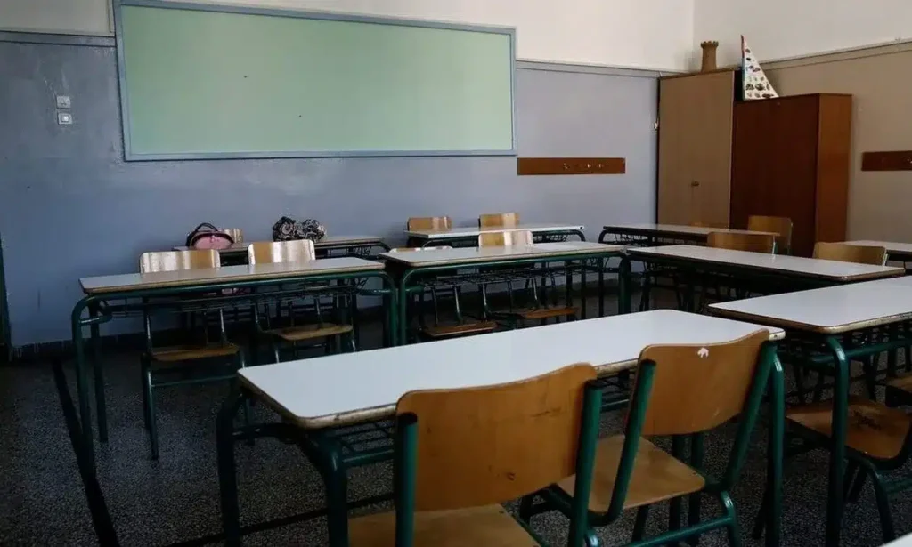 Αλεξανδρούπολη: Καθηγητής κατηγορείται για σεξουαλική παρενόχληση μαθήτριας