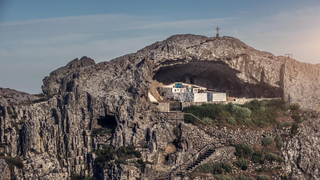 Παναγιά Κακαβιώτισσα: Η εκκλησία στην Λήμνο που δεν έχει σκεπή – Είναι η μοναδική στον κόσμο (βίντεο)