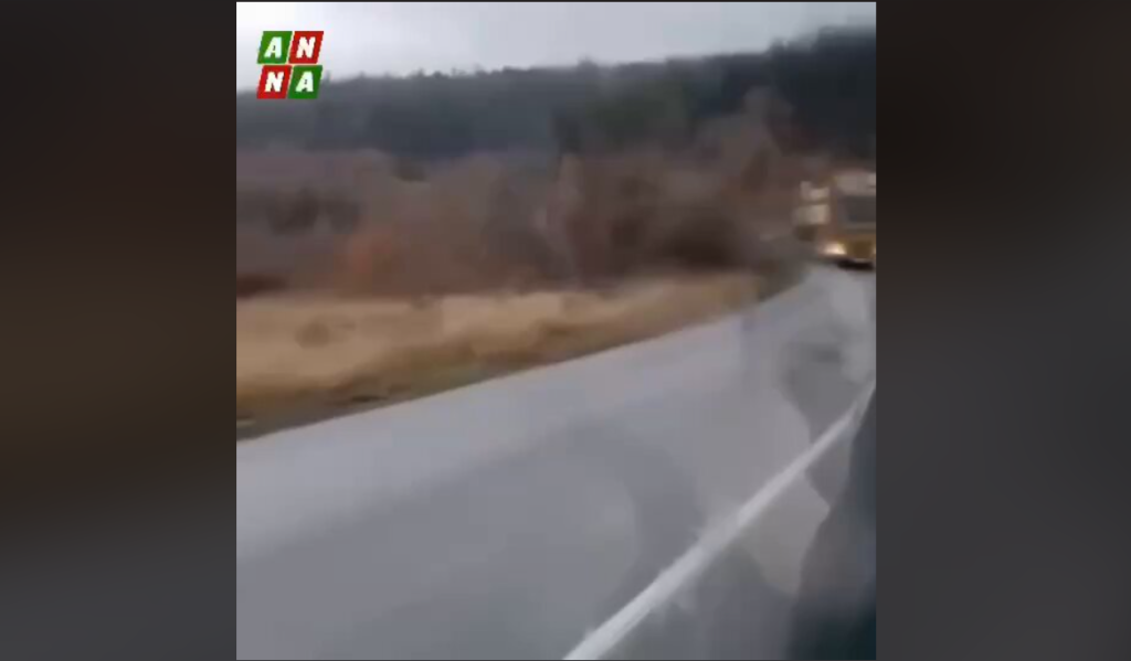 Βίντεο: Αμερικανικά τεθωρακισμένα οχήματα από την Αλεξανδρούπολη κατευθύνονται μέσω Βουλγαρίας στην Ουκρανία