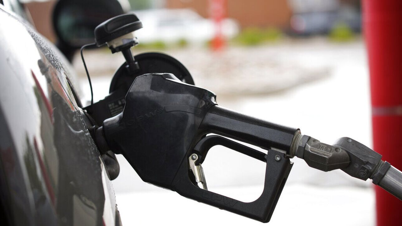 Πρόεδρος Πρατηριούχων: Η τιμή της βενζίνης θα παγιωθεί στα 2 ευρώ