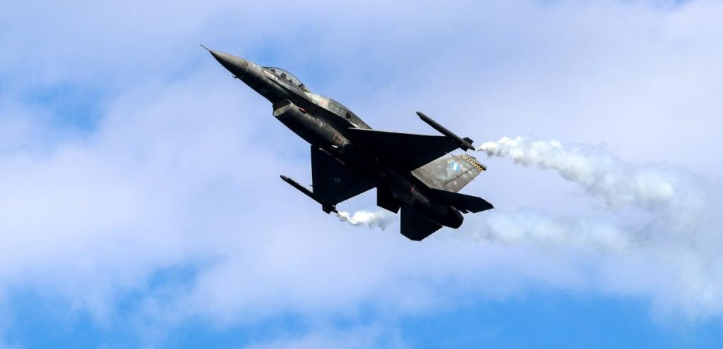 Παίρνει εξιτήριο το απόγευμα ο πιλότος του F-16 που συνετρίβη στην Ψαθούρα
