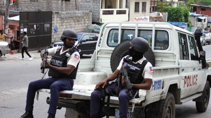 Αϊτή: Οπλισμένες συμμορίες εξαπλώνουν κι άλλο τον έλεγχό τους στο Πορτ-ο-Πρενς