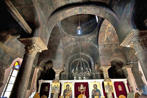 Κυριακή της Ορθοδοξίας: Ο εορτασμός στη Μονή Πετράκη για να μην παραστούν πολιτικοί και η Κ.Σακελλαροπούλου