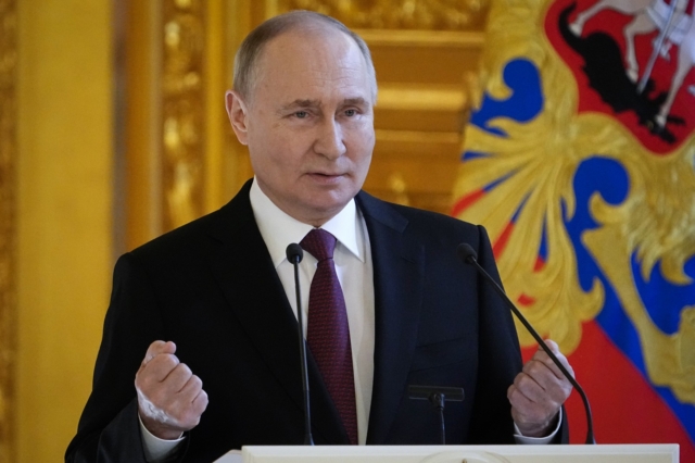 Μόσχα: Οι πρώτες στιγμές του Β.Πούτιν μετά την τρομοκρατική επίθεση (βίντεο)