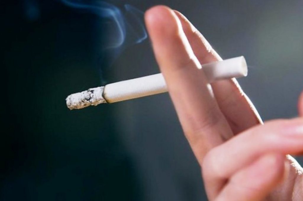 Νέα μελέτη: Τα άτομα που καπνίζουν έχουν 30-40% περισσότερες πιθανότητες να αναπτύξουν διαβήτη τύπου 2