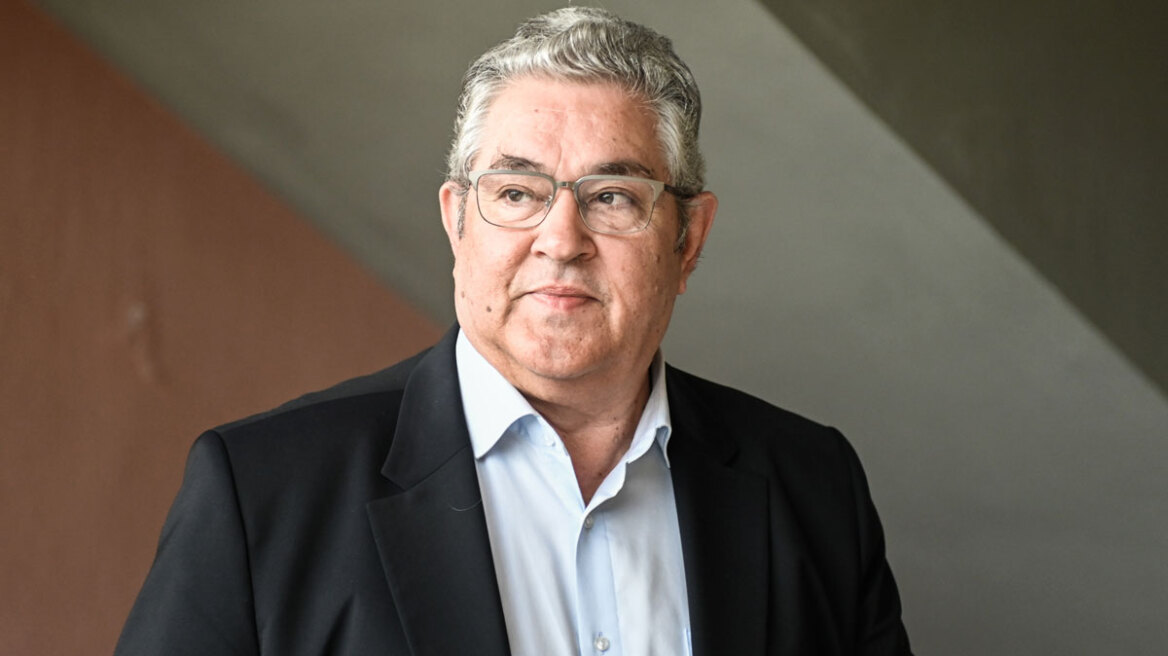 Δ.Κουτσούμπας για 25η Μαρτίου: «Οι λαοί με τον αγώνα τους κατακτούν την ελευθερία τους»