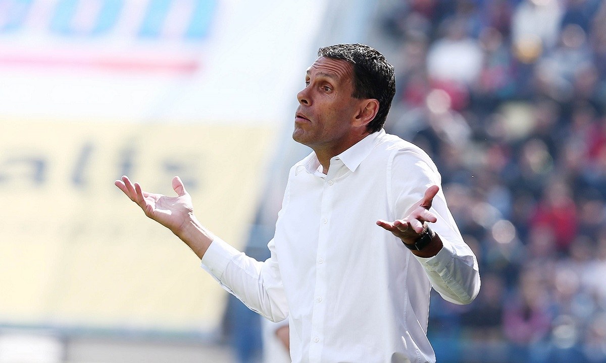 Γ.Πογιέτ μετά τον αποκλεισμό της Ελλάδας: «Υπάρχει μεγάλη απογοήτευση – Οι παίκτες είναι καθηλωμένοι»