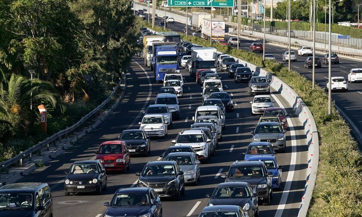 Αυξημένη η κίνηση στους δρόμους της Αττικής – Πού υπάρχει μποτιλιάρισμα (χάρτης)