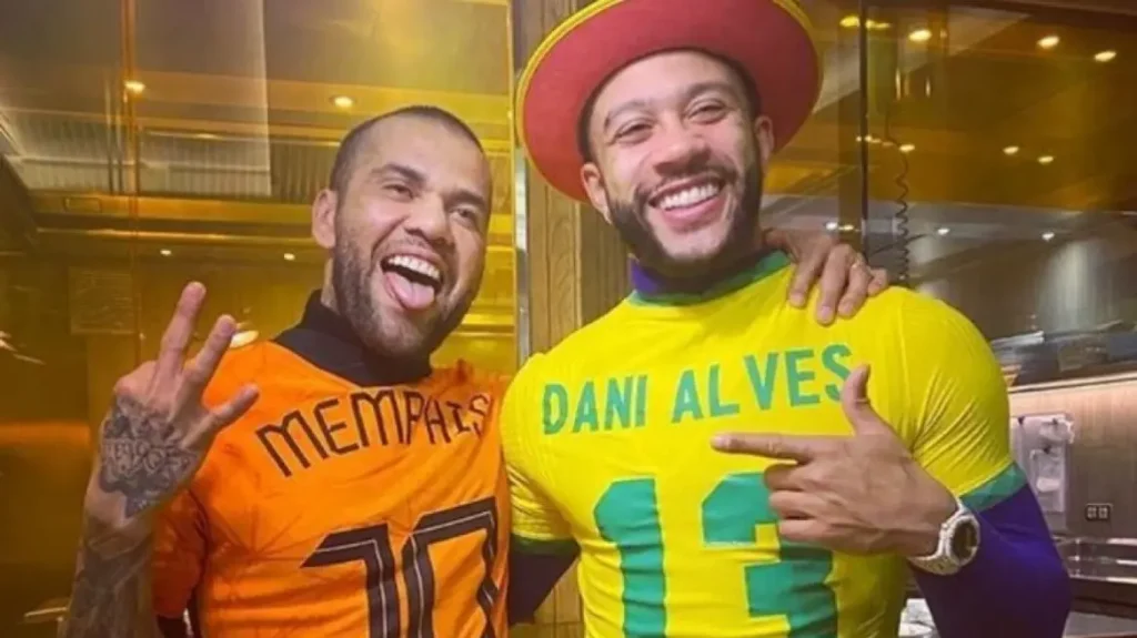 Ν.Άλβες: Μυστήριο με τον άνθρωπο που τον έβγαλε από την φυλακή – «Δεν πλήρωσα την εγγύηση» λέει ο Μ.Ντεπάι