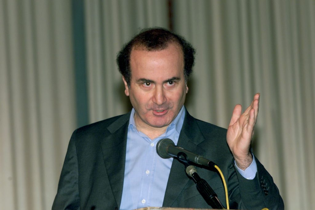 «Έφυγε» από την ζωή το ιστορικό στέλεχος του πατριωτικού ΠΑΣΟΚ Μ.Χαραλαμπίδης – Δείτε και ακούστε την ιστορική του ομιλία το 1996